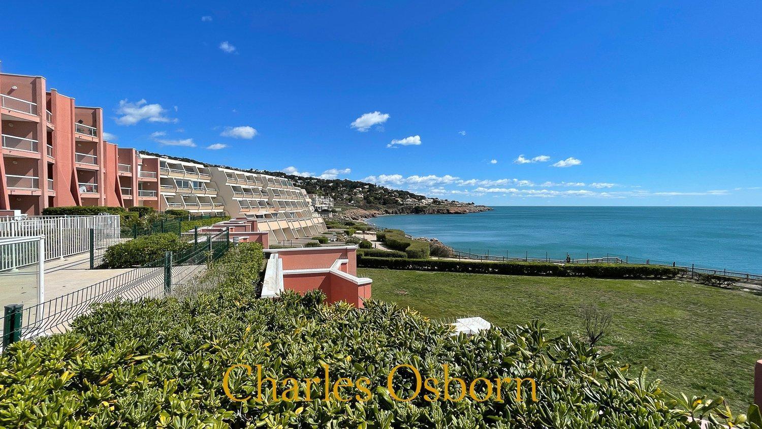 Au Cayenne, Terrasse Et Vue Mer Sète Buitenkant foto